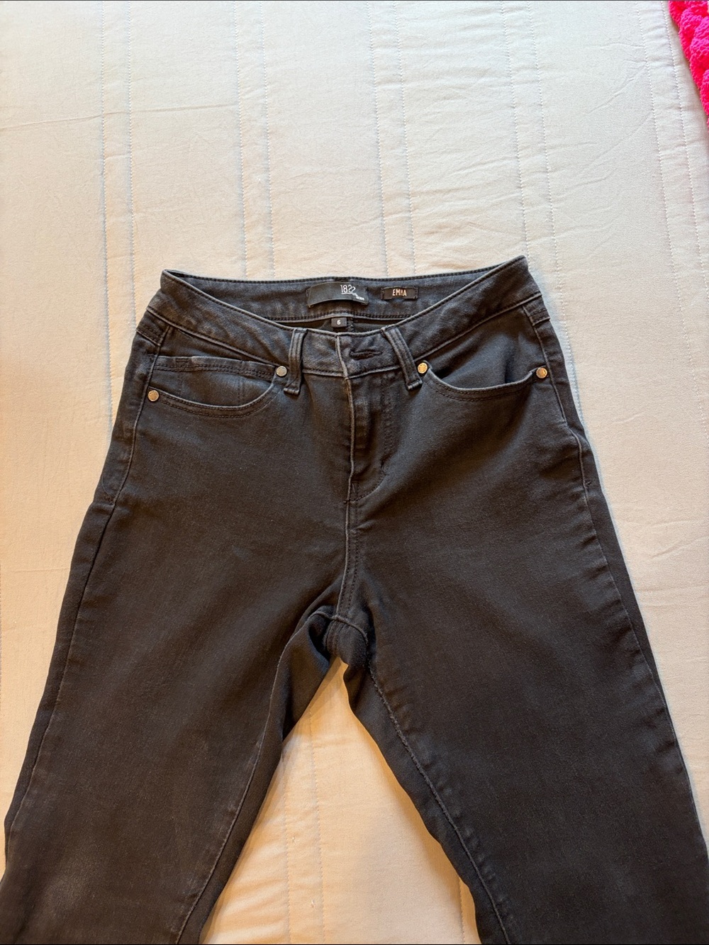 1822 Denim High-Rise Black Skinny Jeans